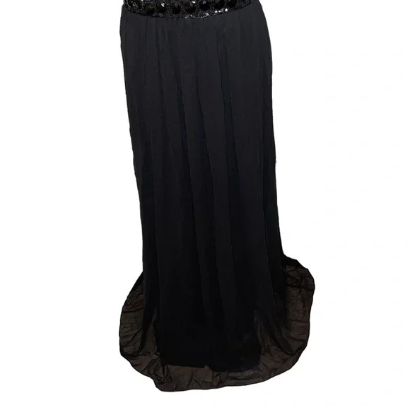 NWT Camille Woman Dress Size 8